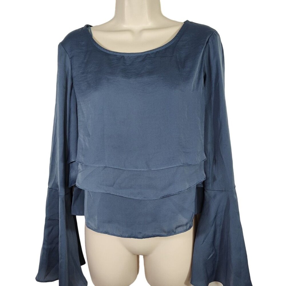 GB Blue Layered Tier Crop Top Shirt Women Size M Long Bell Sleeve Keyhole - Picture 3 of 9